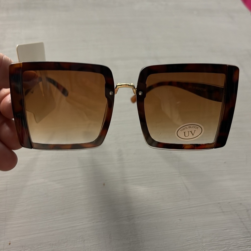 NWT Cato Square Frame Tortoise Shell Sunglasses 100% Block UV Rays For Ages 13+